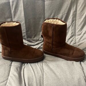 Cozy Brown Suede Boots